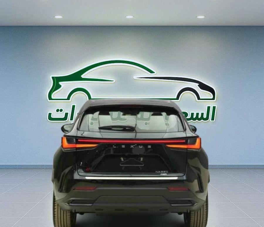 لكزس NX350 ستاندر