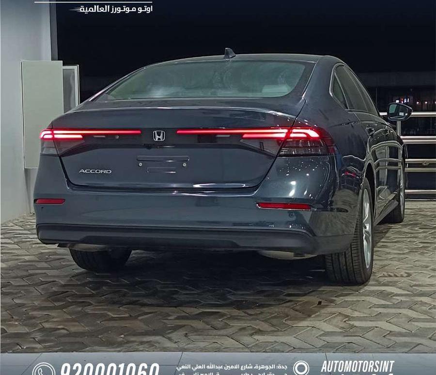 هوندا اكورد LX