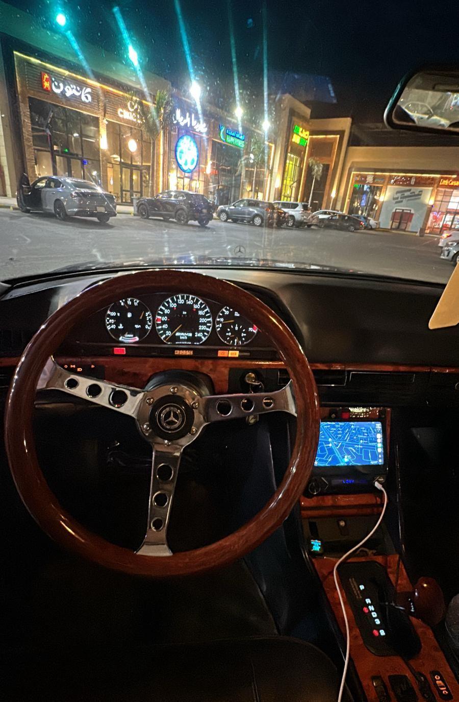مرسيدس se 300