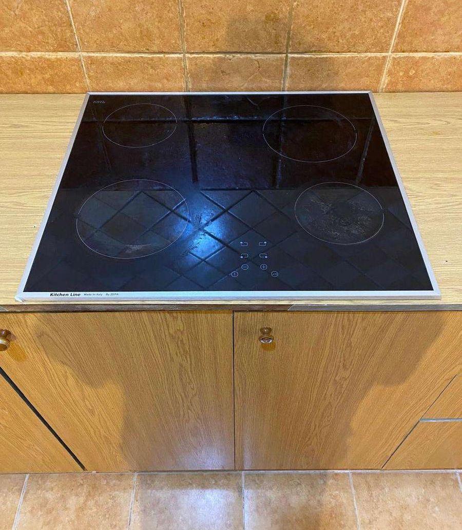 Built-in Electric HOB