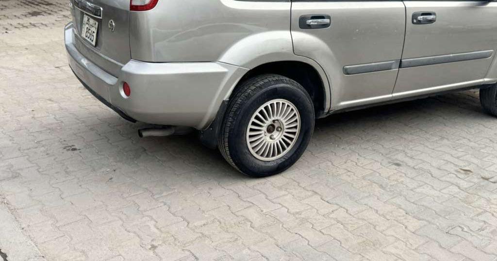 2004 نيسان X-تريل