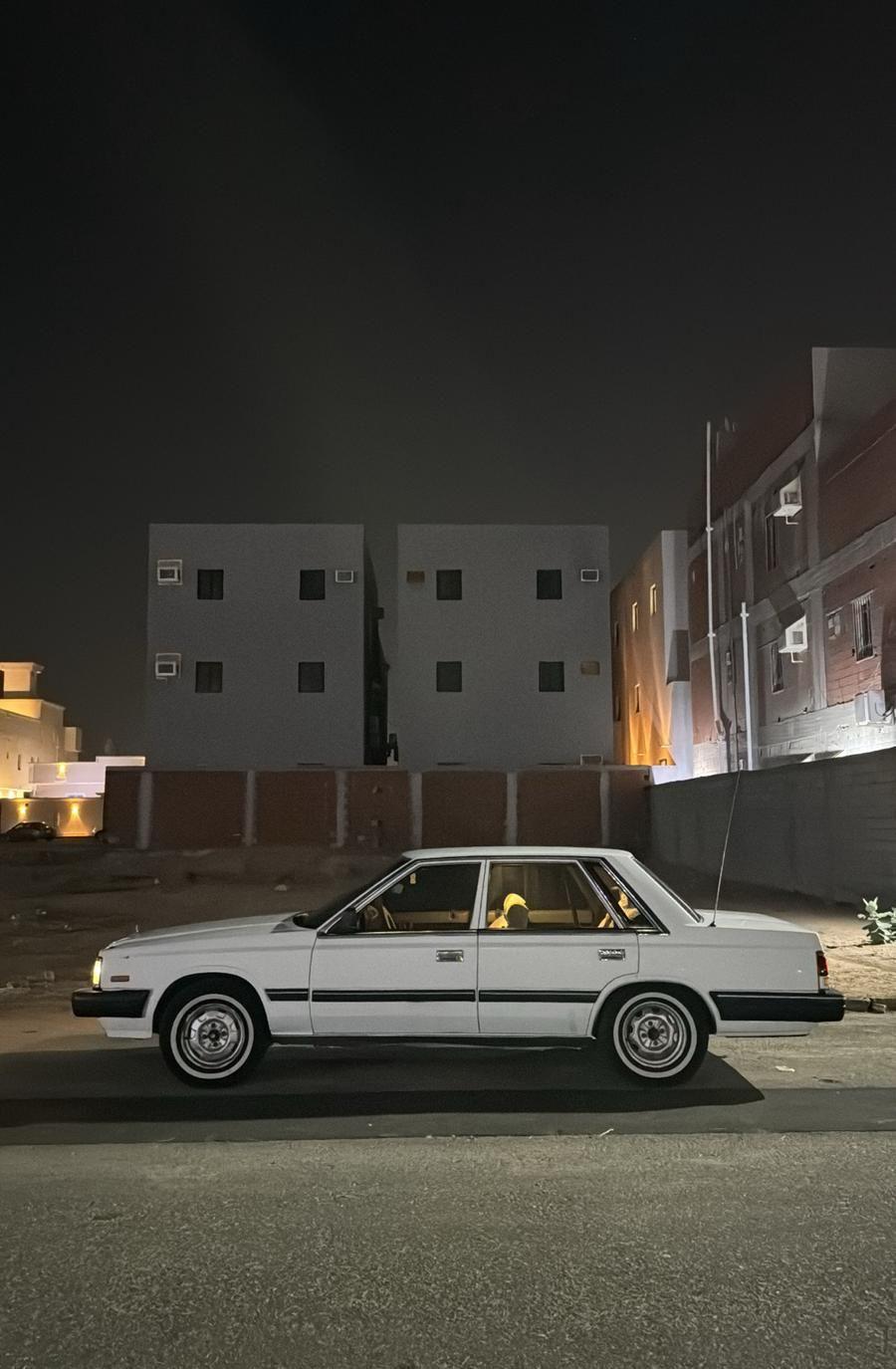 لوريل1985