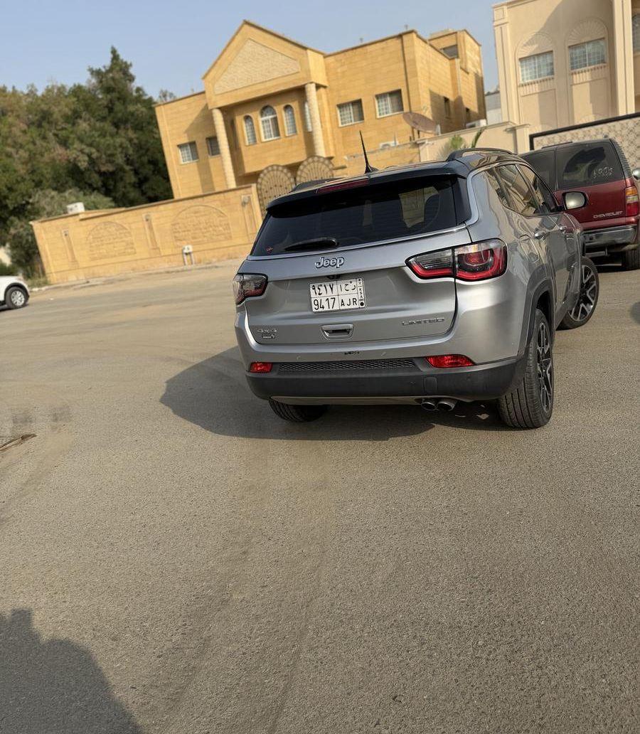 جيب كومباس 2021
