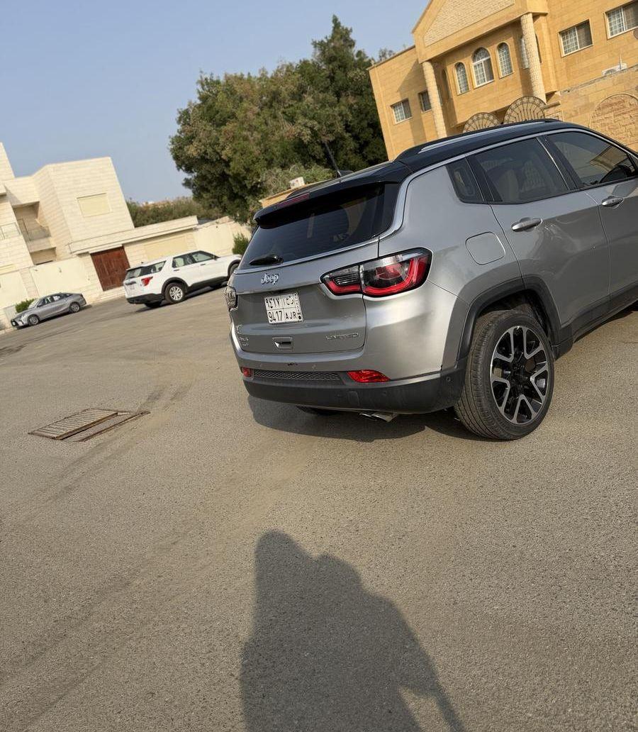 جيب كومباس 2021