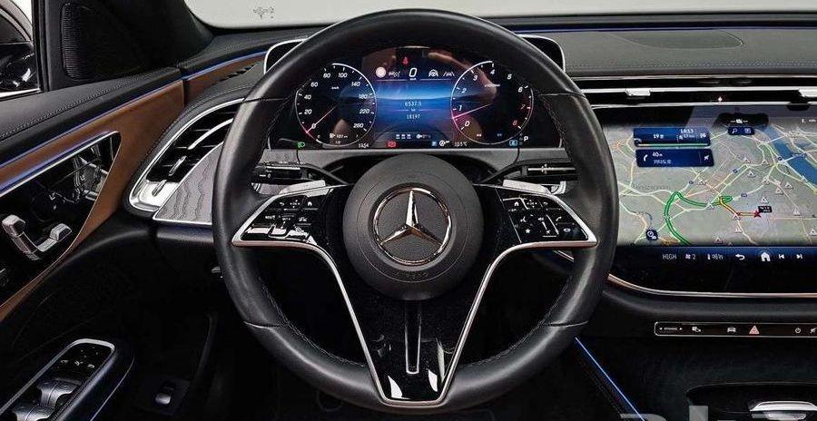 Mercedes-Benz E200 Avantgarde