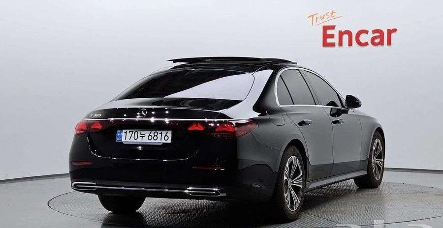 Mercedes-Benz E200 Avantgarde