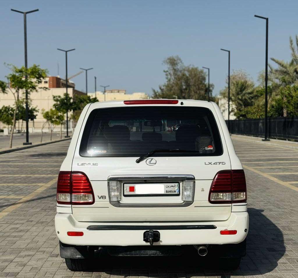 2003 لكزس LX