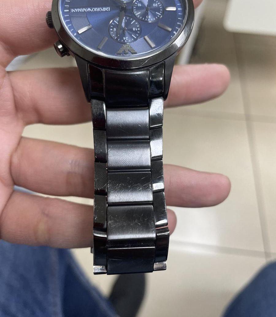 ساعه Armani