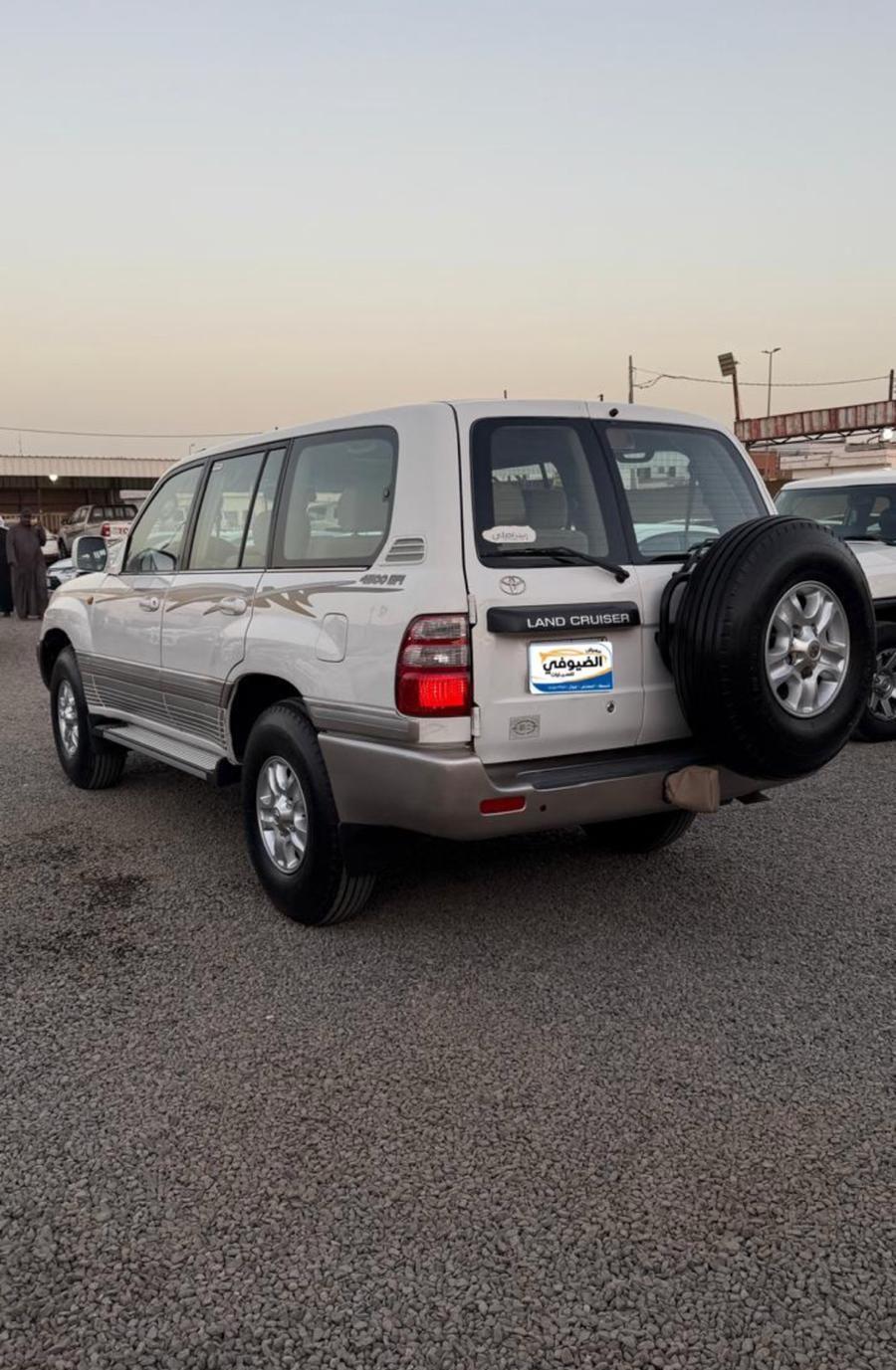 لاندكروزر 2003 فل