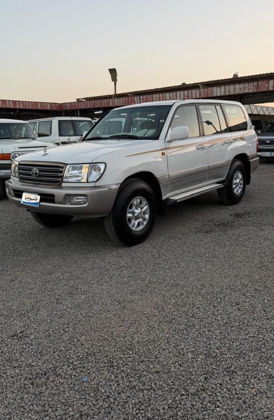 لاندكروزر 2003 فل