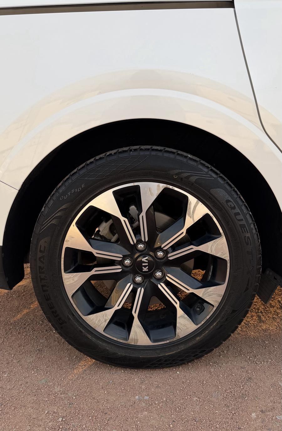 2021 Kia Carnival