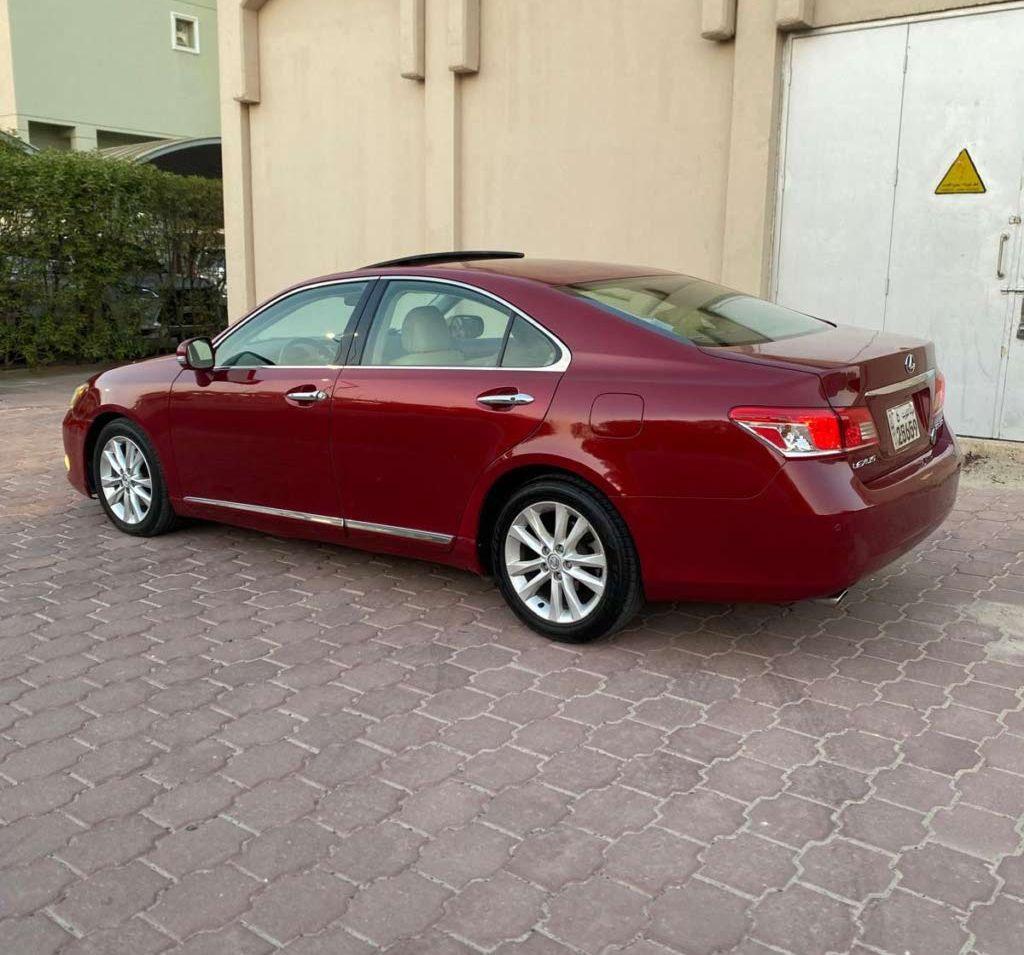 2011 لكزس ES