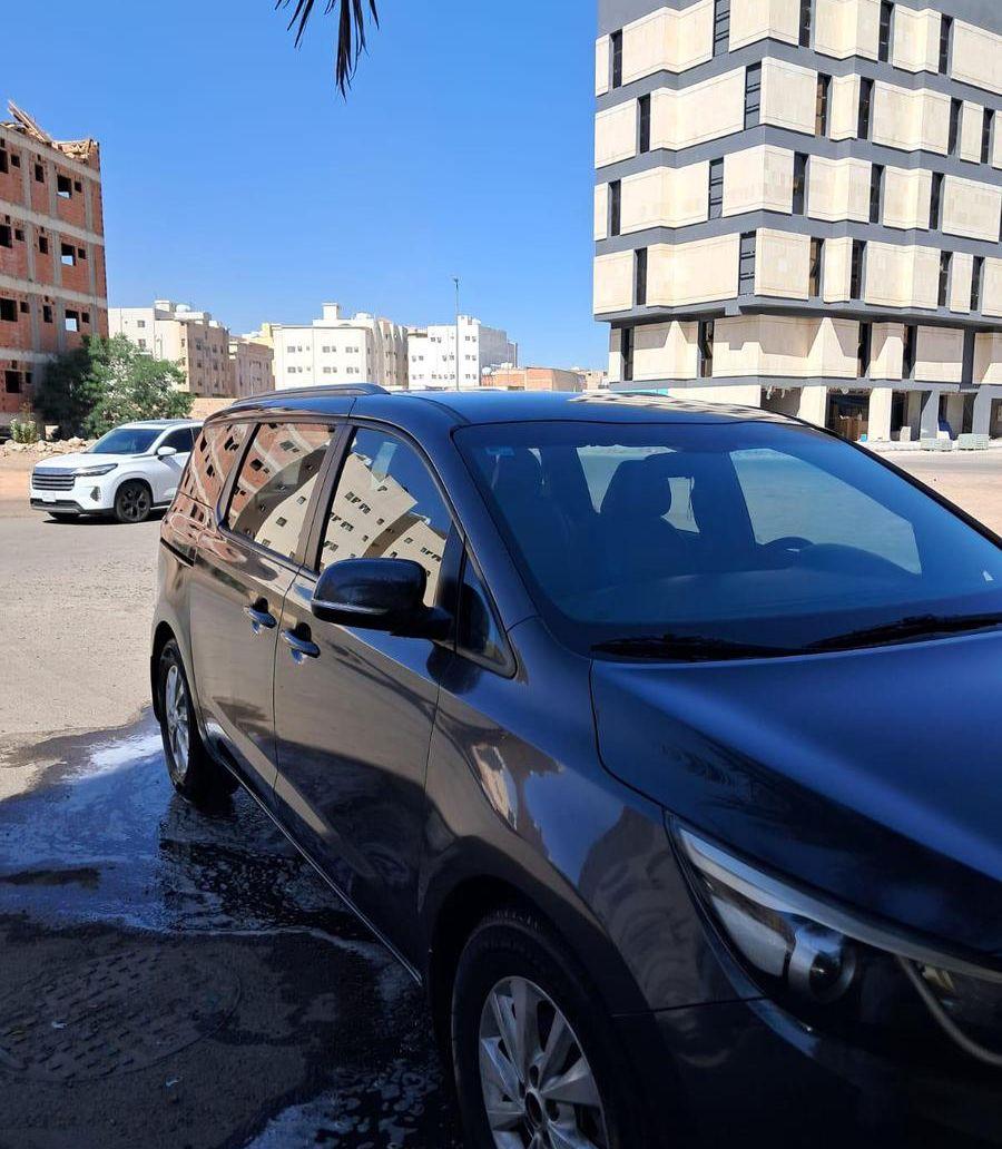 كيا كرنفال 2018