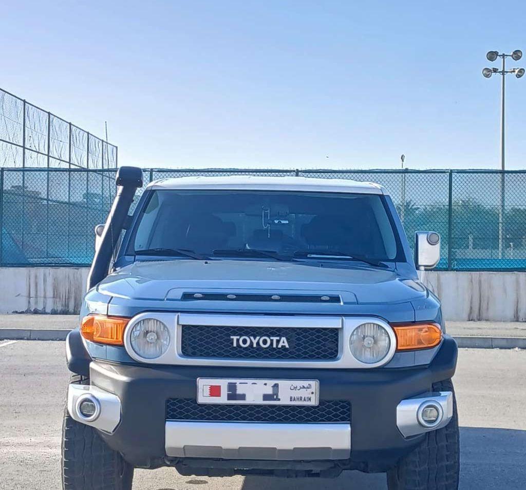 2015 تويوتا FJ