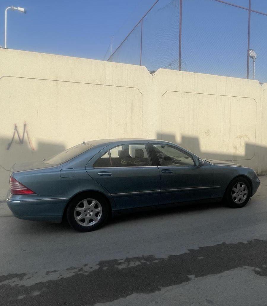 مرسيدس بينز 2001