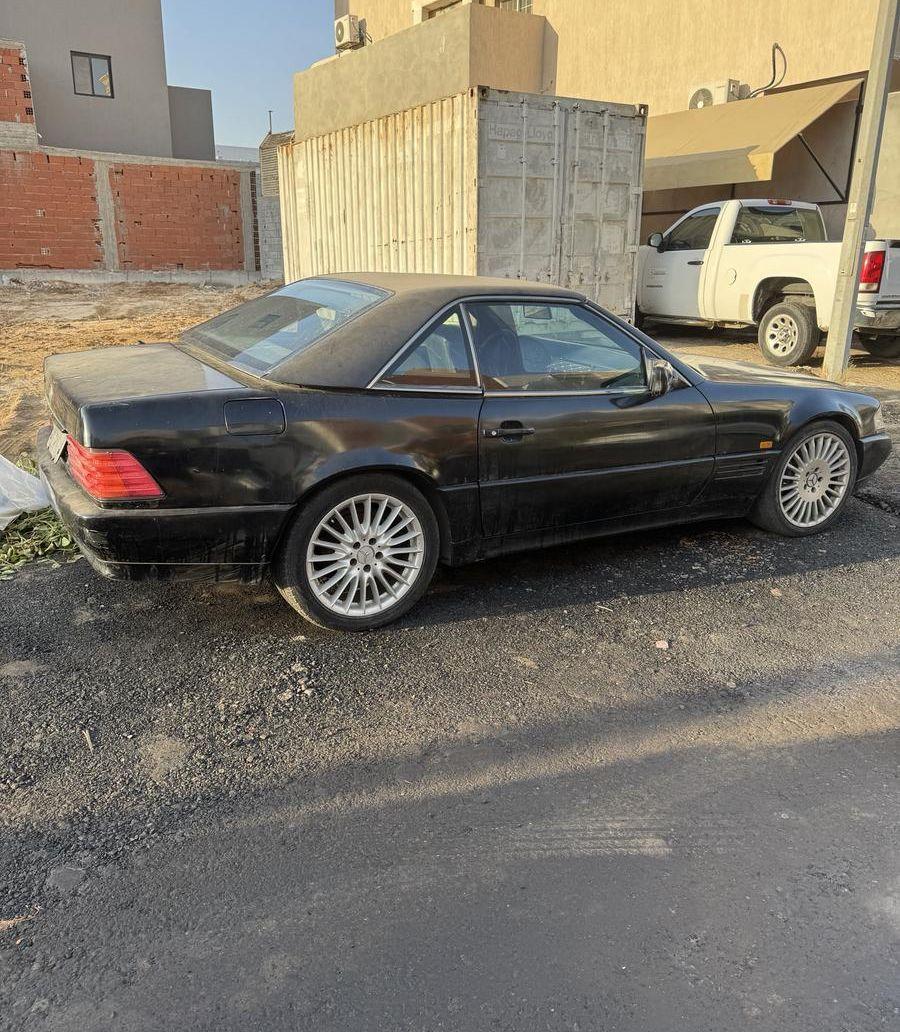 مرسيدس SL500 كلاسيك