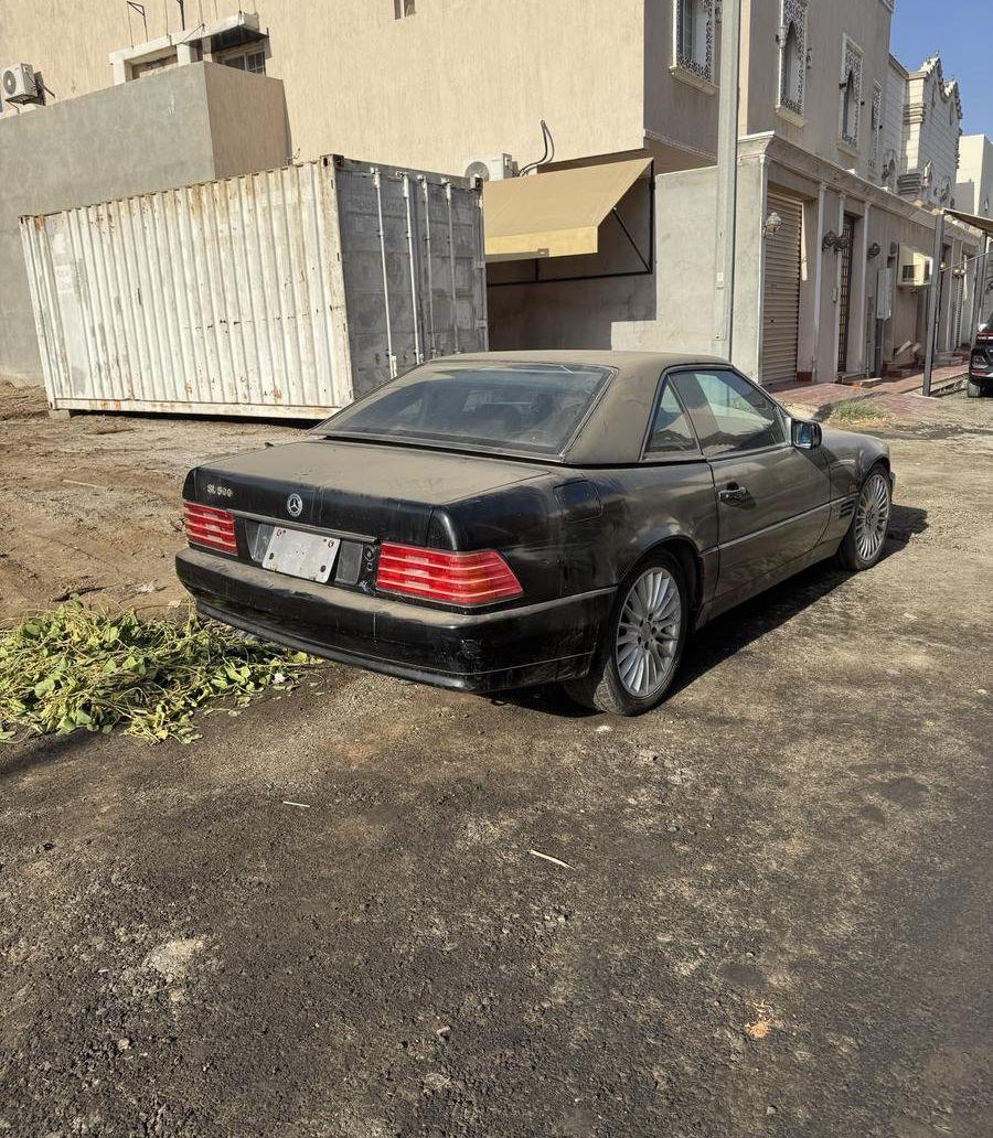 مرسيدس SL500 كلاسيك