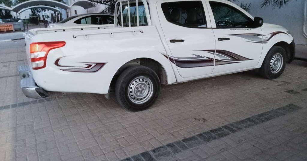 2016 ميتسوبيشي L200
