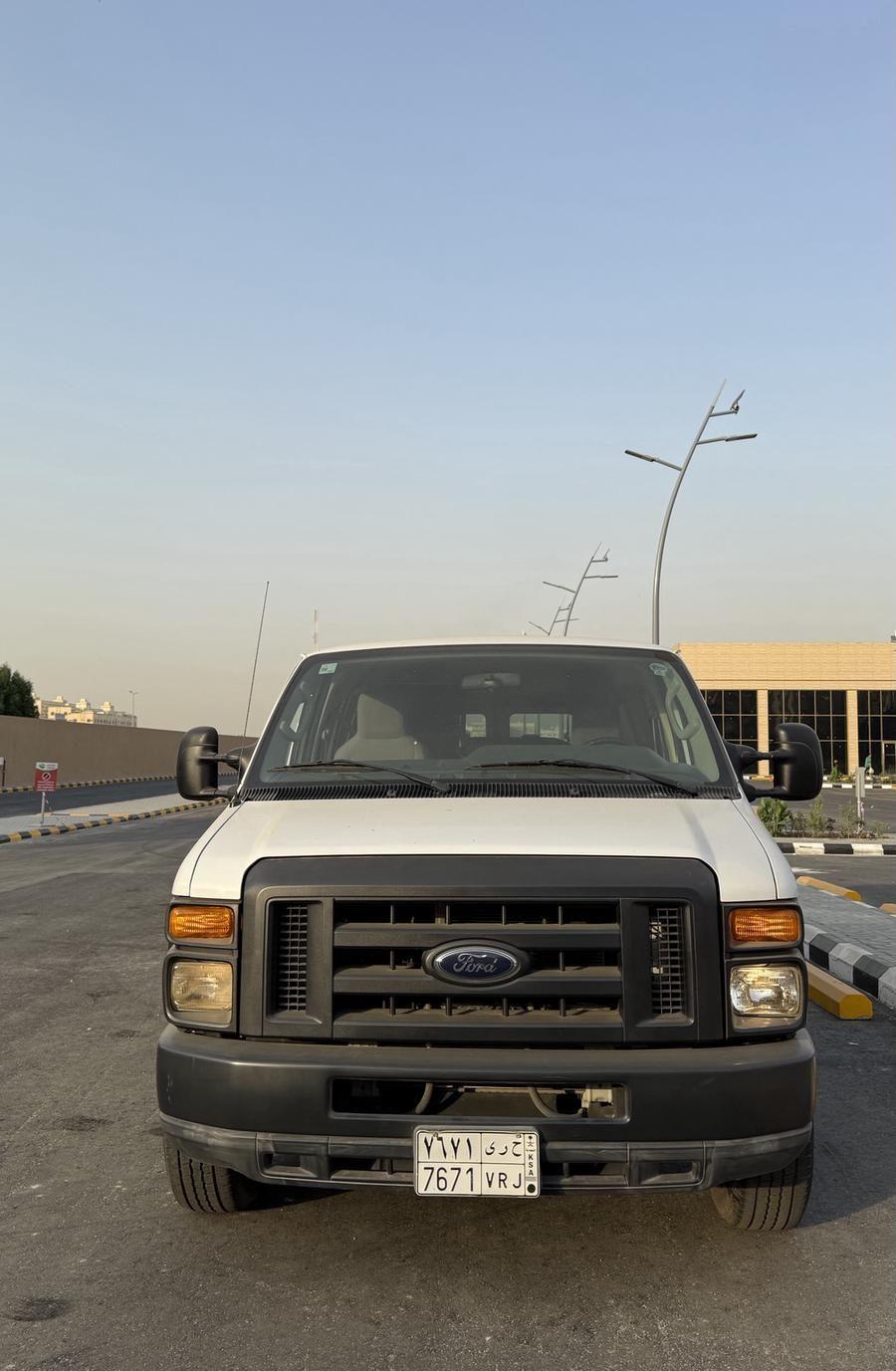 فان مجهز موتر