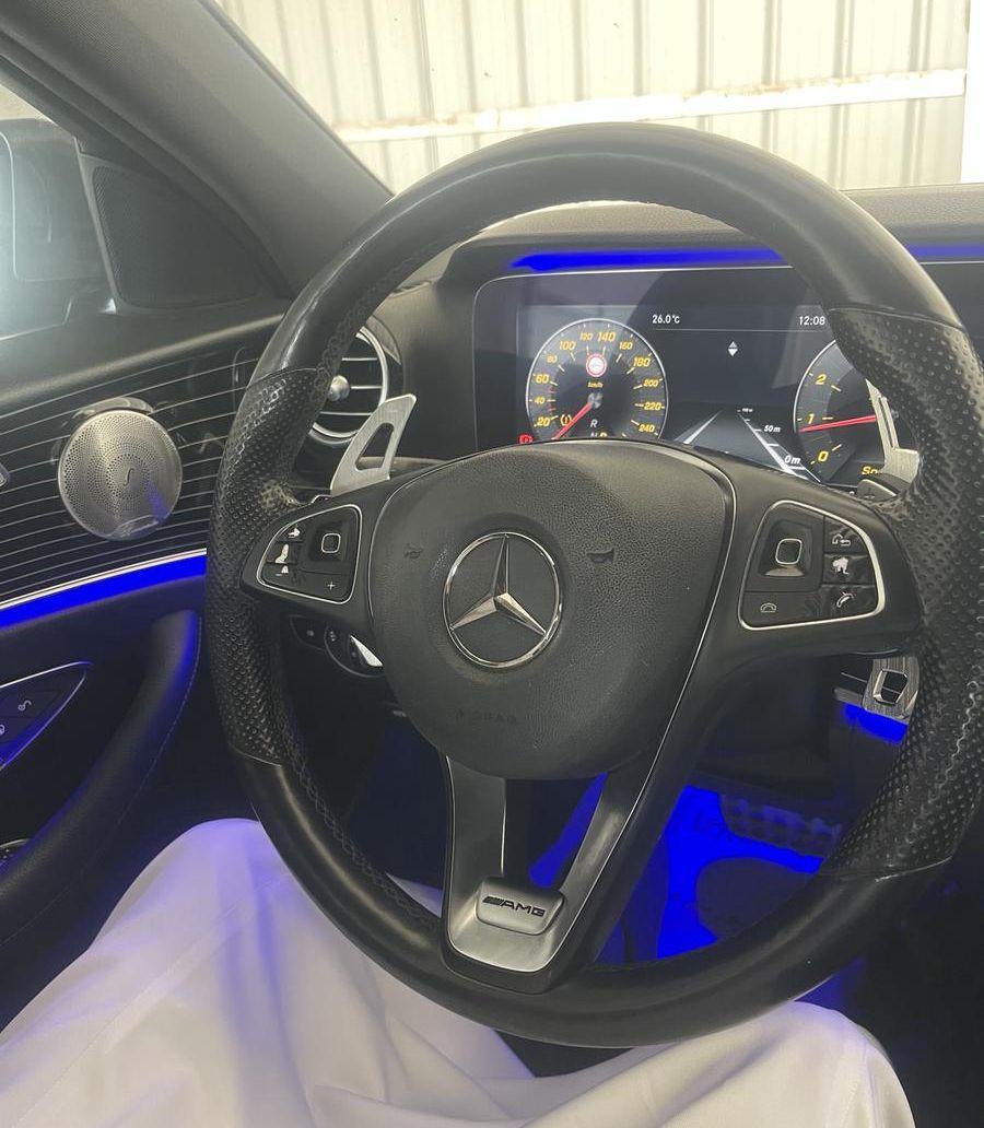 مرسيدس e300 موديل