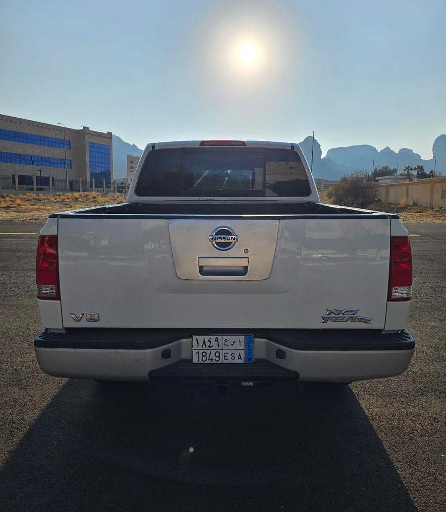 نيسان تيتان