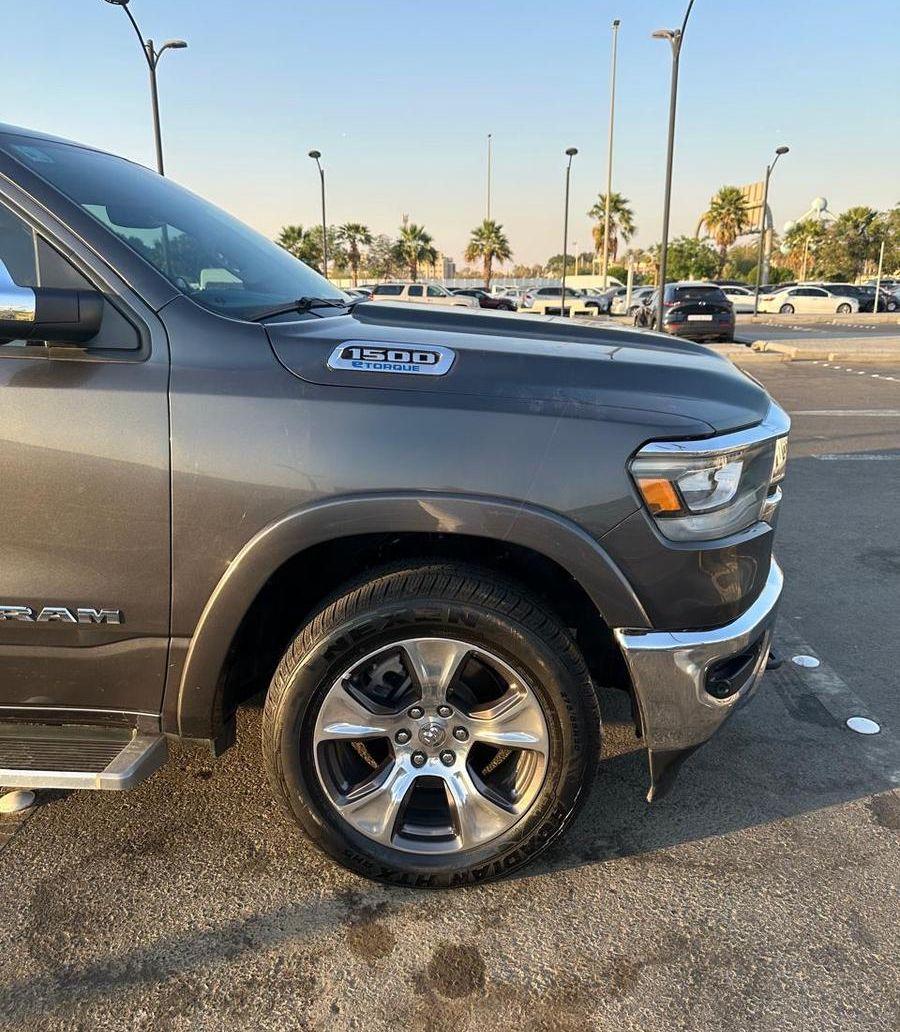 رام 1500 لارامي