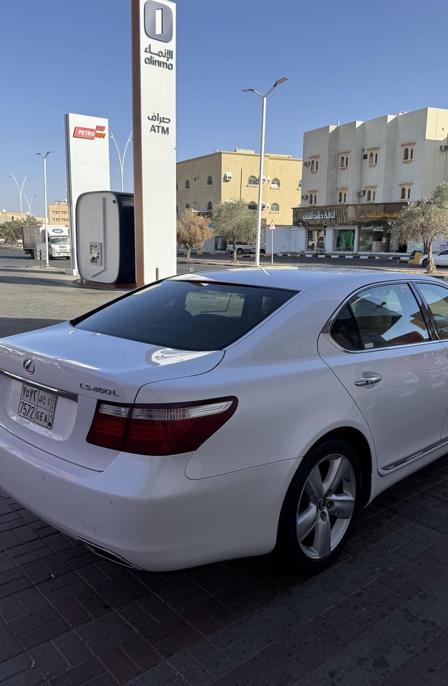 لكزز 460L