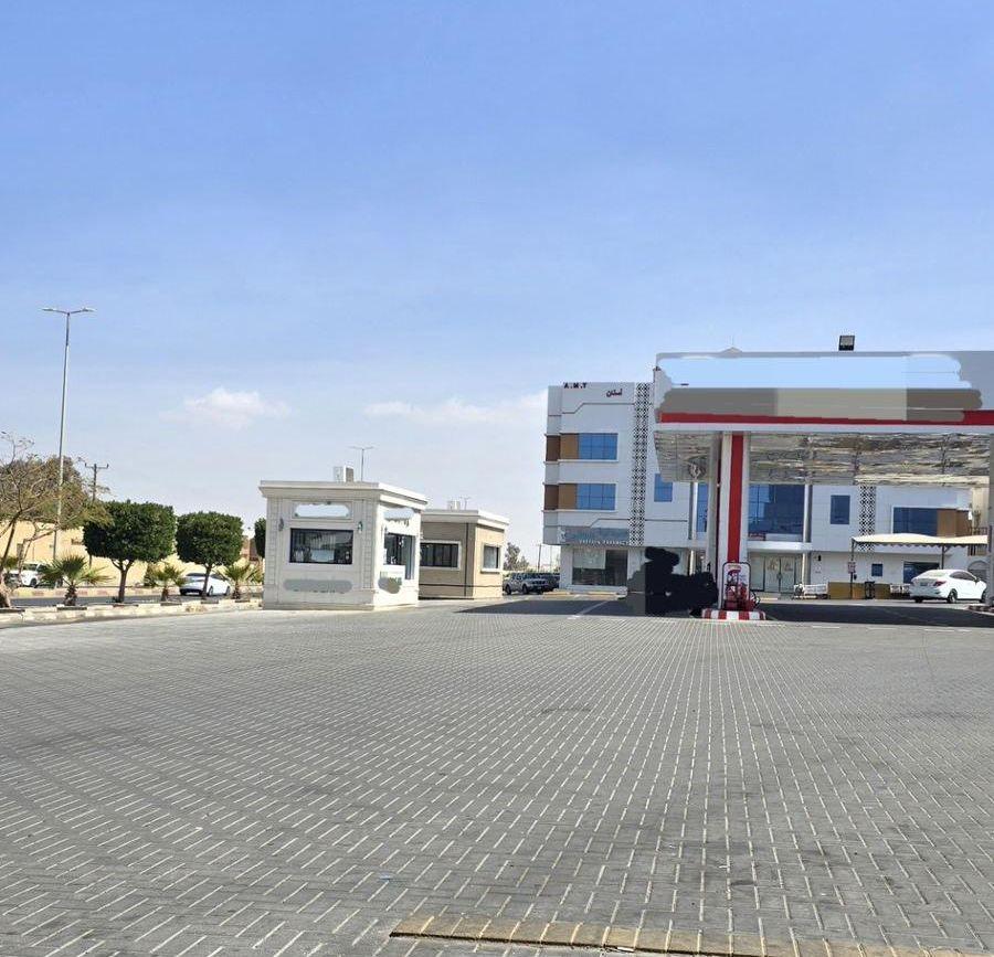 محطة للبيع ..