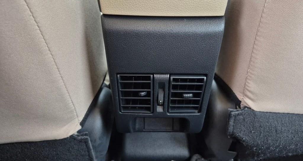 Toyota Yaris y