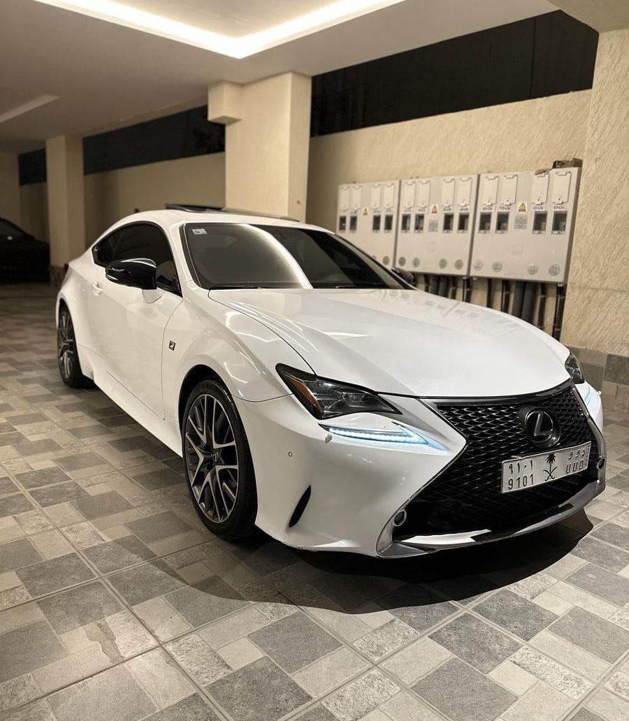 للبيع لكزس rc350