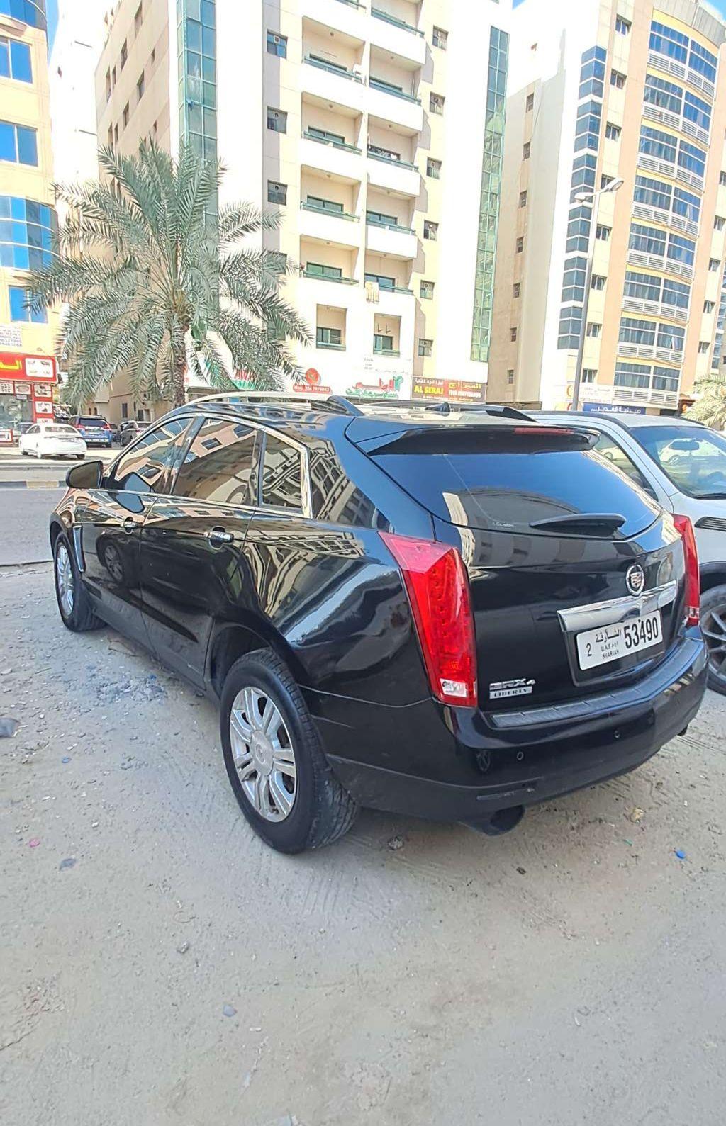 2013 كاديلاك srx