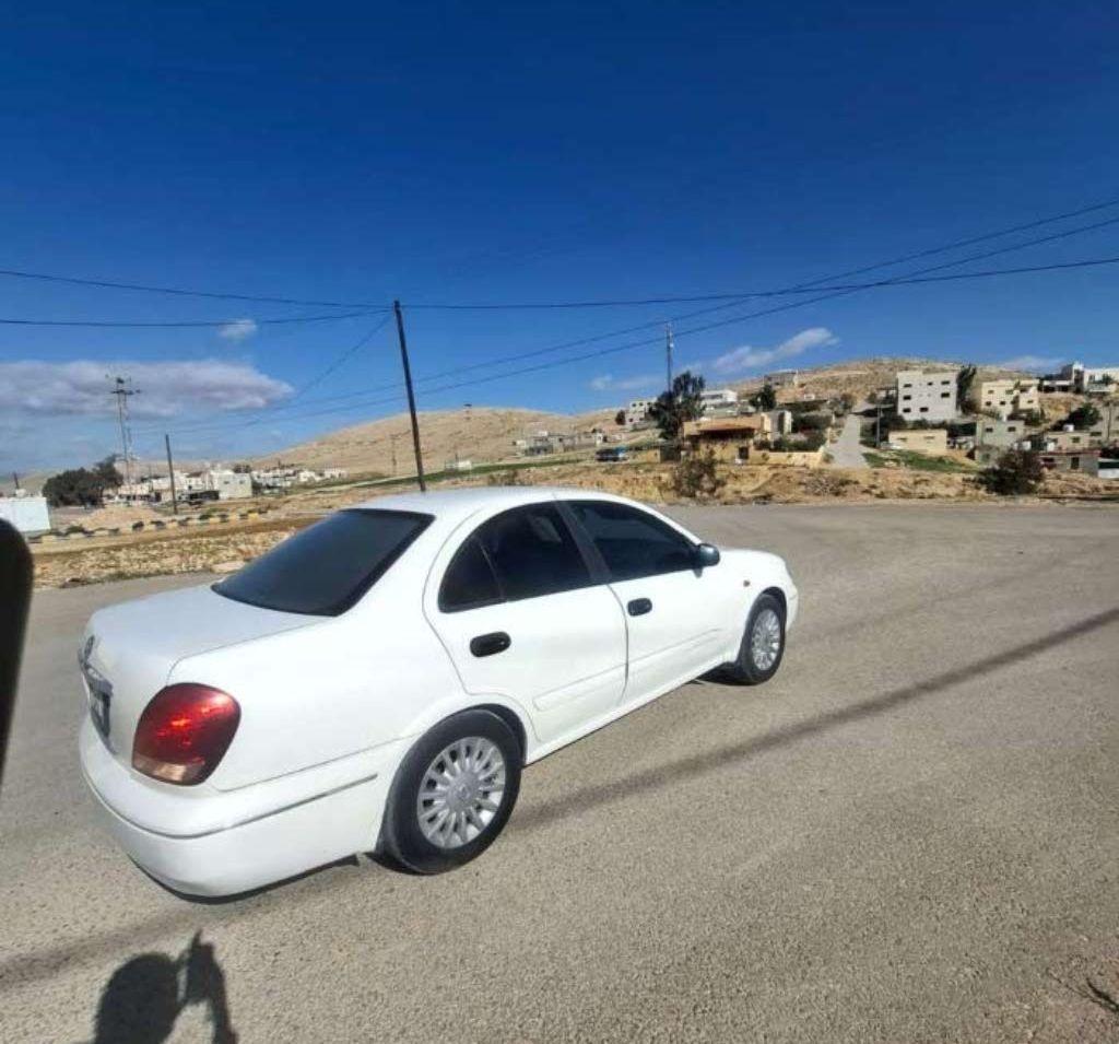 2004, نيسان, صني,