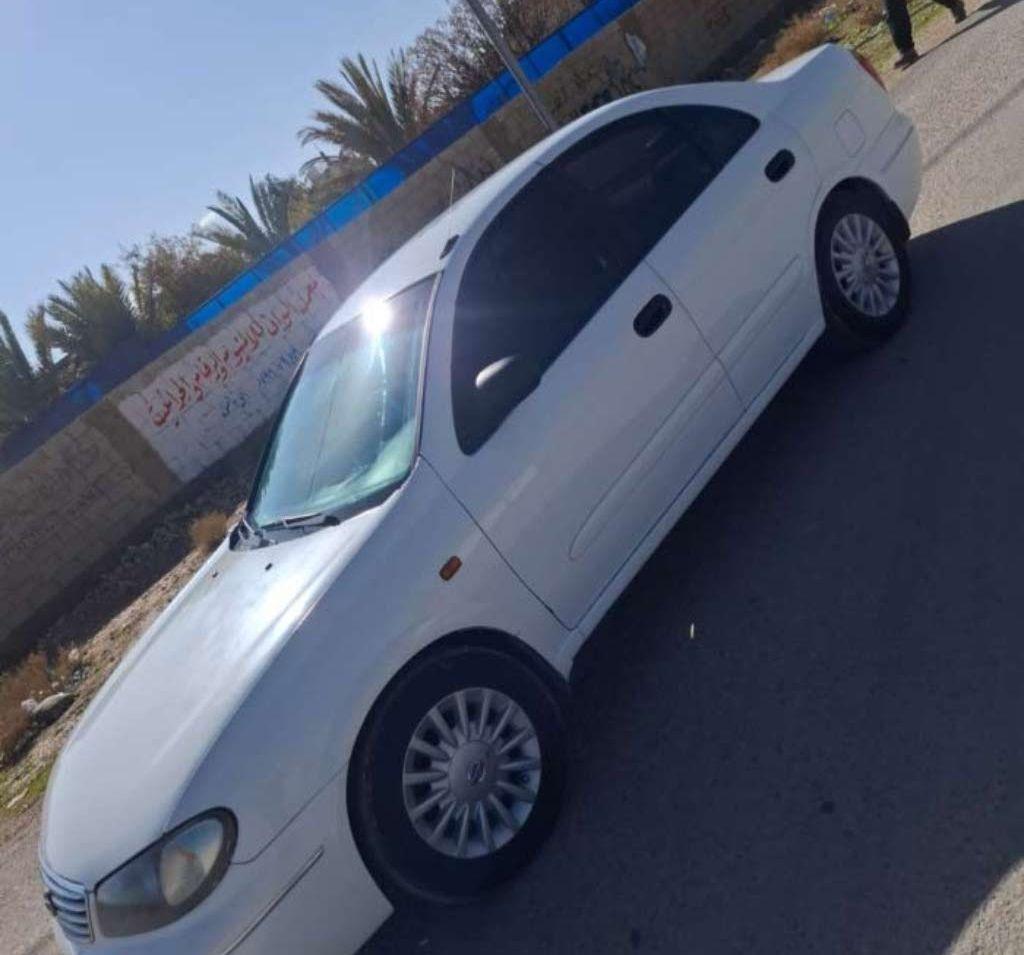2004, نيسان, صني,