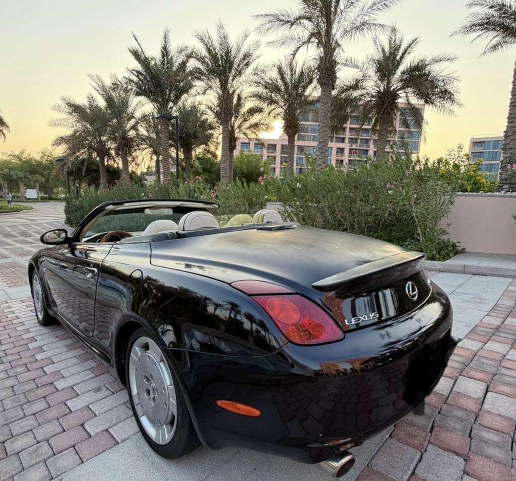 2003 لكزس SC