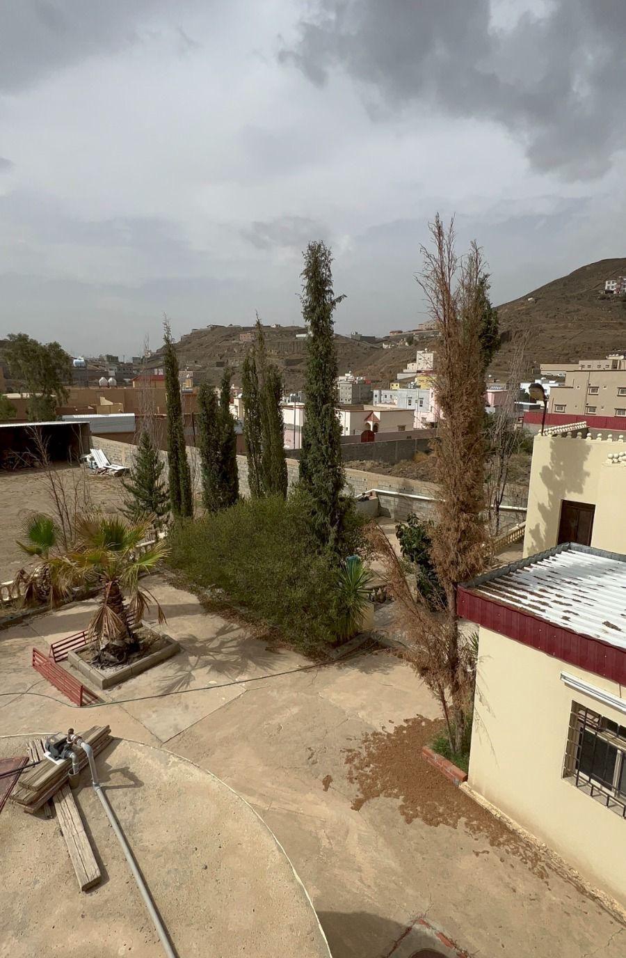 استراحة للبيع حي