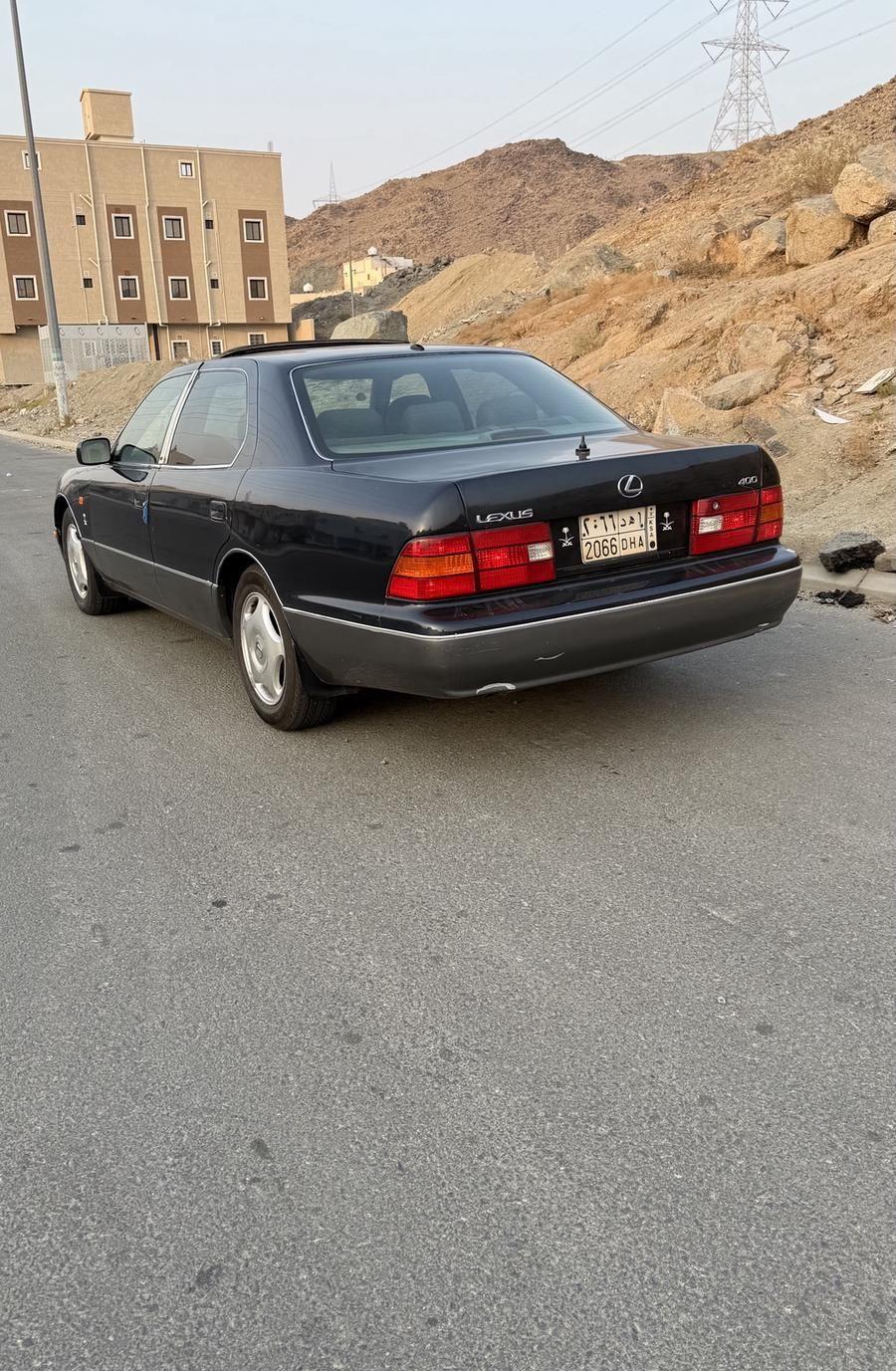لكزس Ls 400