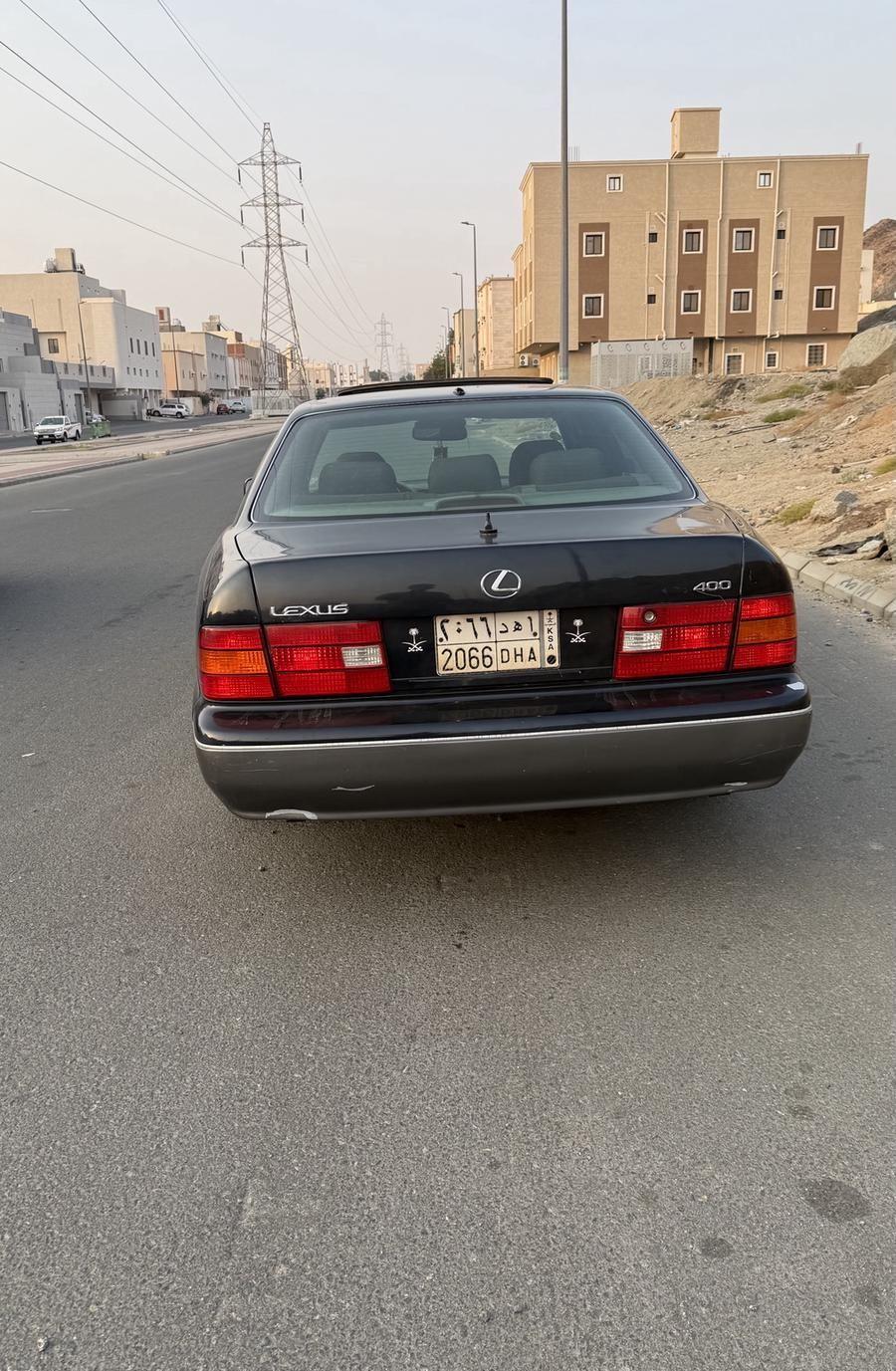 لكزس Ls 400