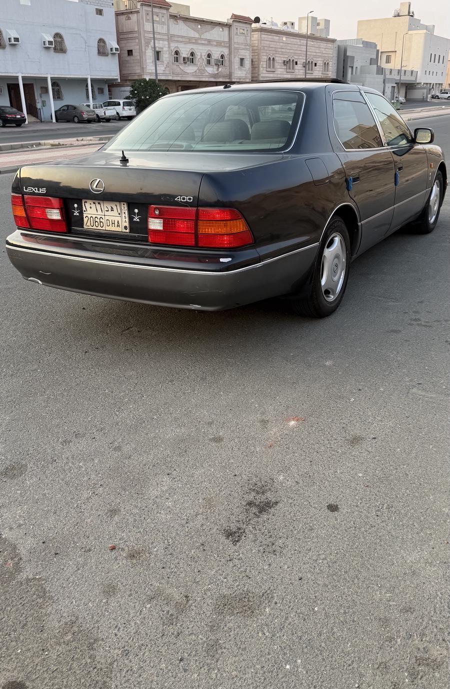لكزس Ls 400