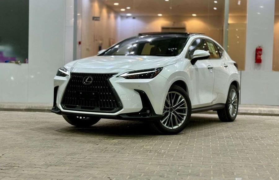 لكزس NX 350