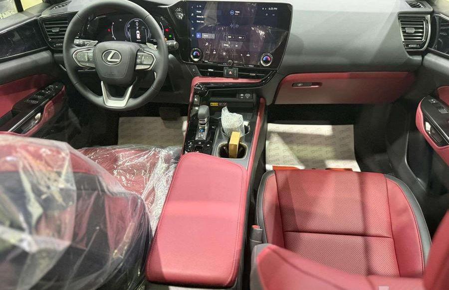 لكزس NX 350