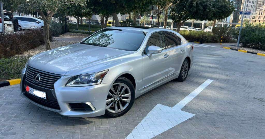 2013 لكزس LS