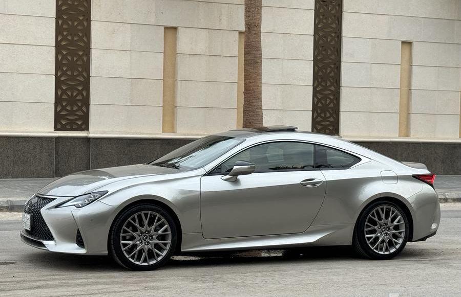 لكزس RC 350