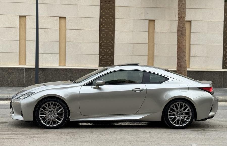 لكزس RC 350