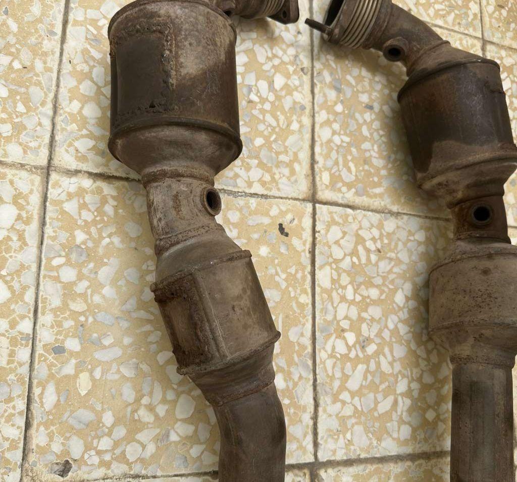 دبات تلوث كمارو