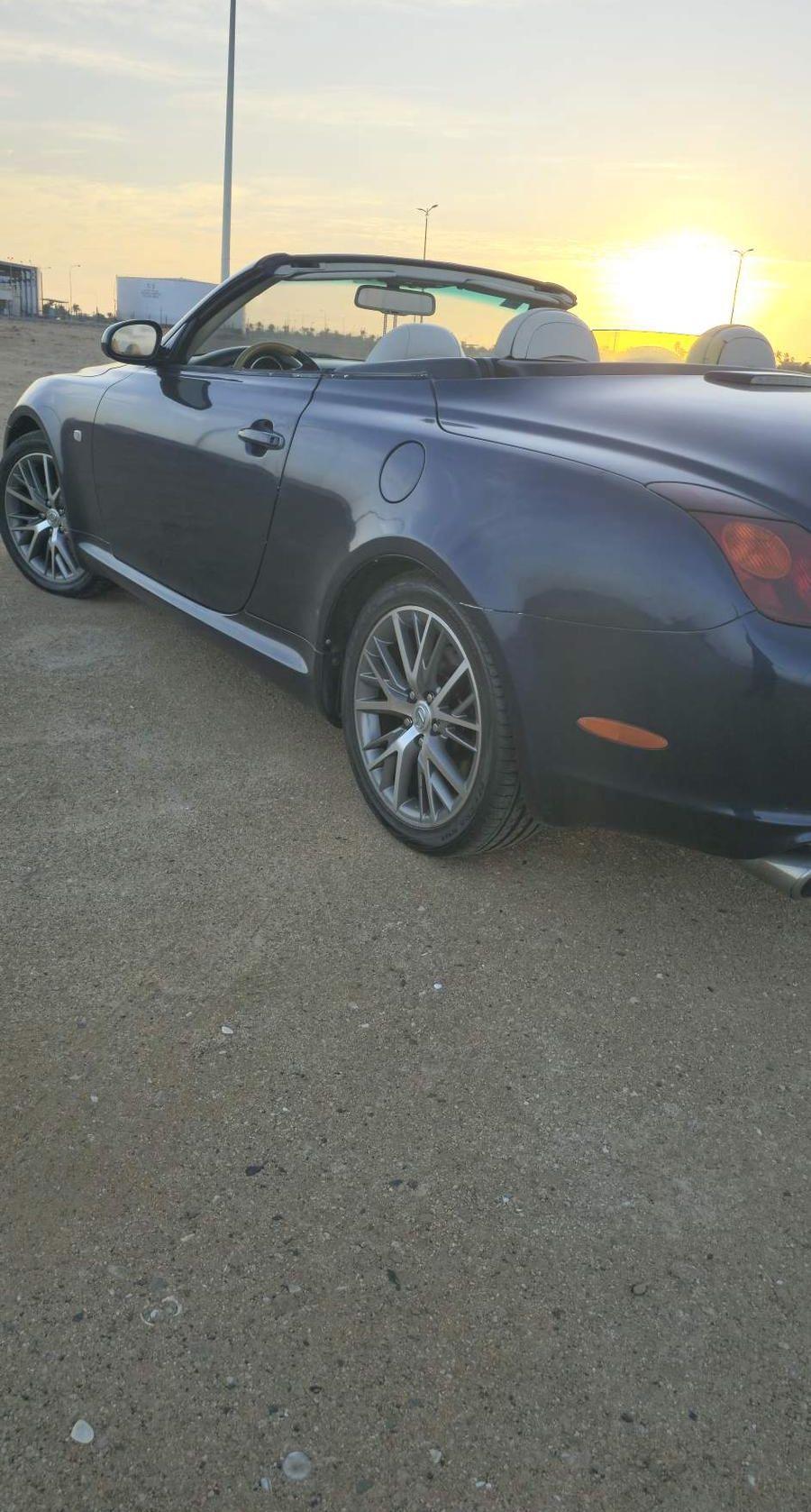 Lexus sc430 -