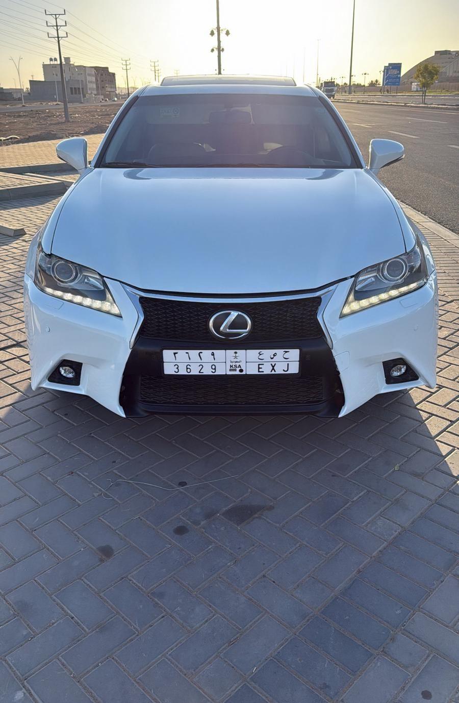 لكزس GS350 2014