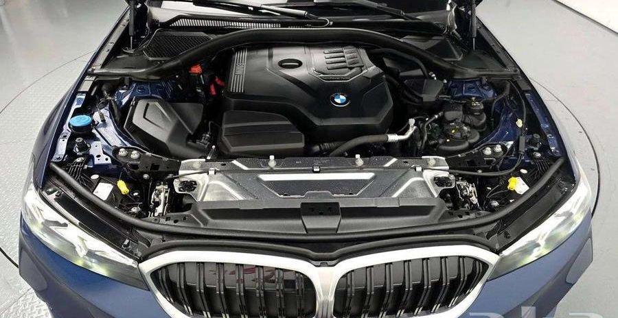 BMW 320I -