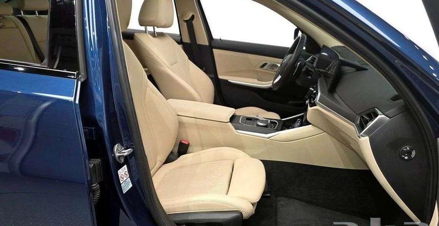 BMW 320I -