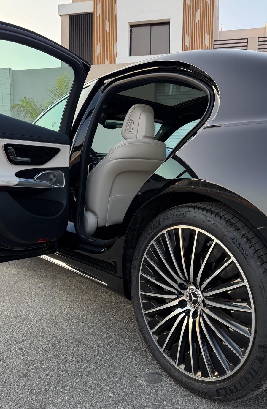 E350 Model 2026