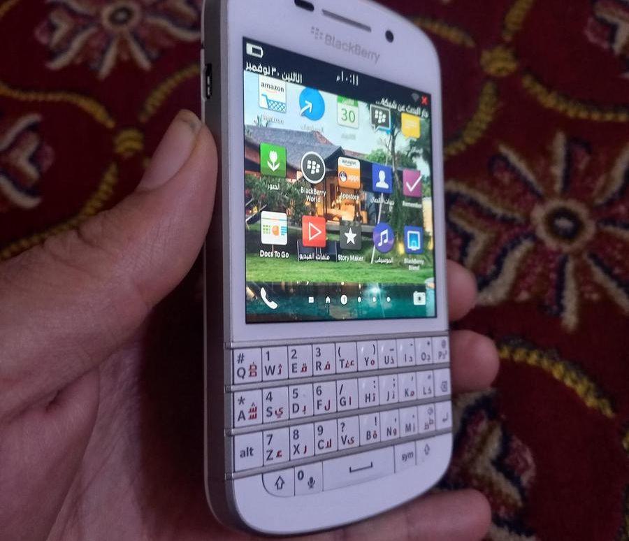 بلاك بيري blackberry